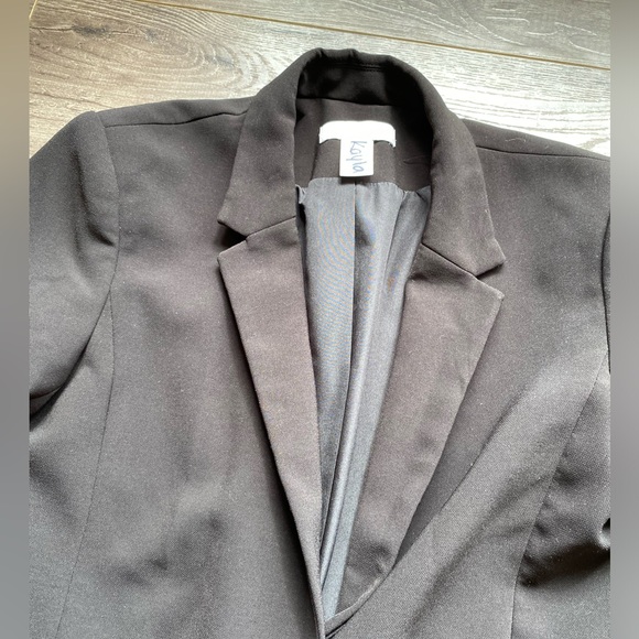 H&M black blazer/ suit jacket, padded shoulders single button - Picture 3 of 7